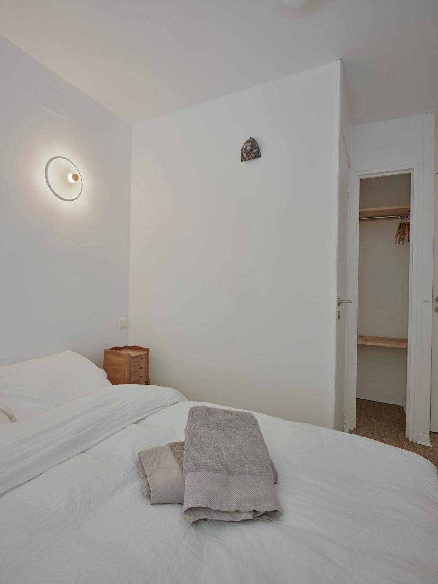 La Boule D'Or - Auberge Creative Clamecy  Exterior foto